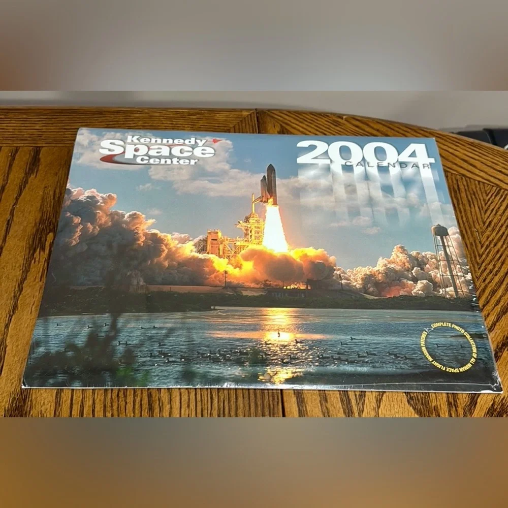 KENNEDY SPACE CENTER 2004 Calendar